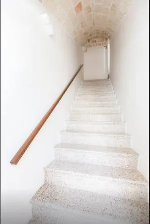 Casa Vittorio Veneto Terrazza Nel Centro Storico Carovigno